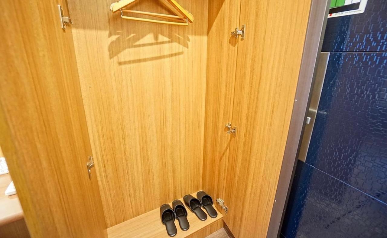 Hotel Naniwa Shinsekaimae Osaka Bagian luar foto