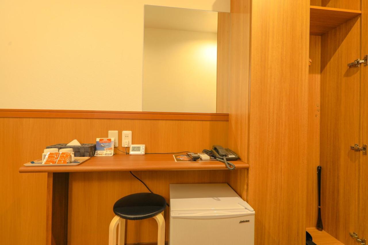 Hotel Naniwa Shinsekaimae Osaka Bagian luar foto